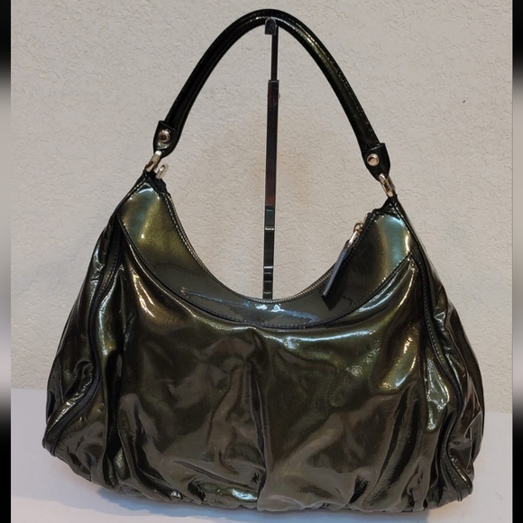 Gucci Patent Green Shoulder Bag/ Handbag - Picture 3 of 11